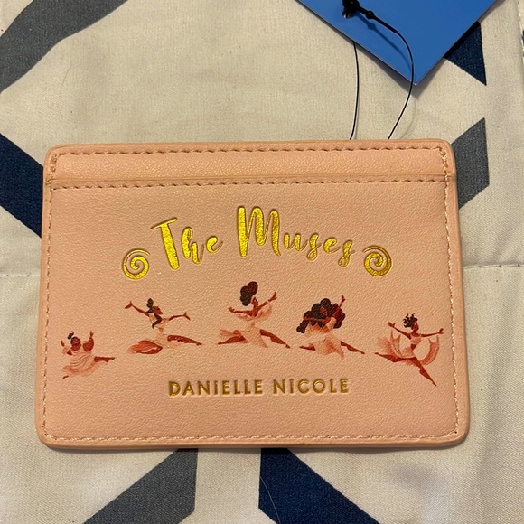 Disney Handbags - Disney card holder 💋